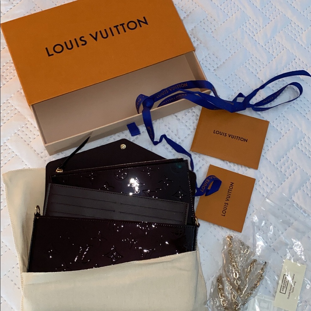 Brand New Felicie Pochette Vernis leather in Amaranth includes both inserts! - Picture 3 of 10